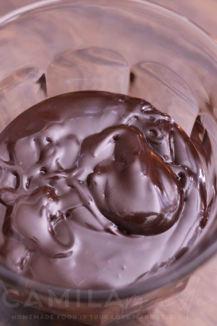 Classic Hot Fudge Sauce