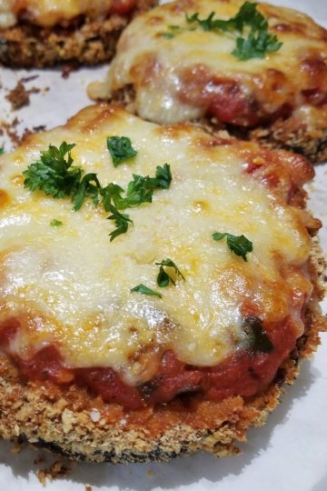 Berenjenas a la Parmesana (Eggplant Parmesan)