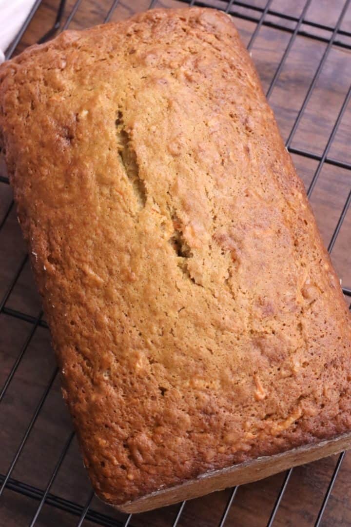 Loaf Carrot Banana Cake