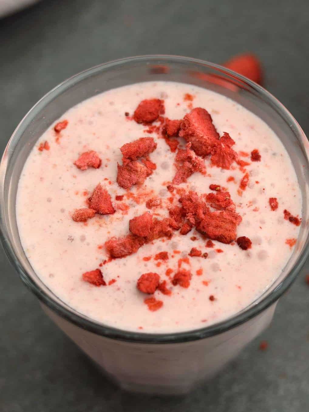 Quickest Strawberry Smoothie