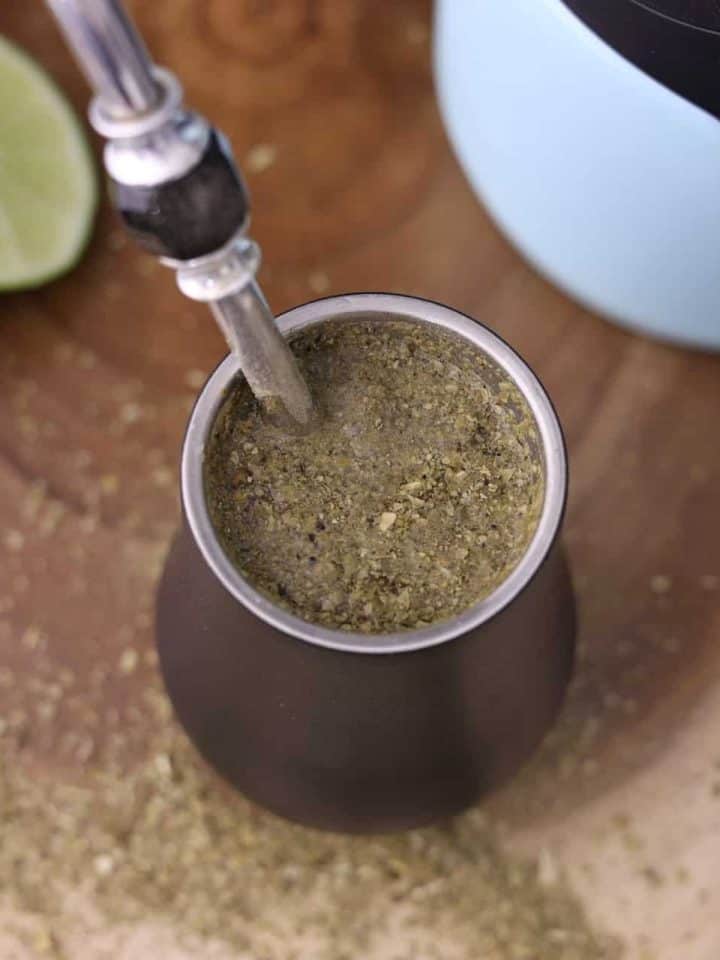 Introduction to Paraguayan Cuisine: Traditions and Flavors. 2 Terere 4