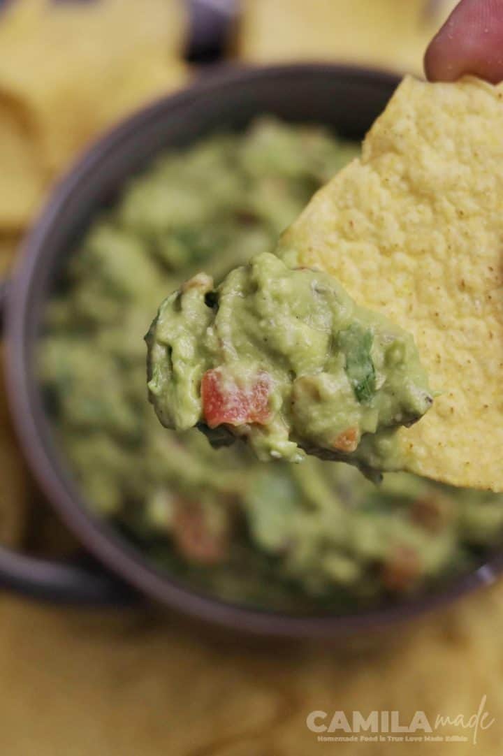 Guacamole con Ajo Asado