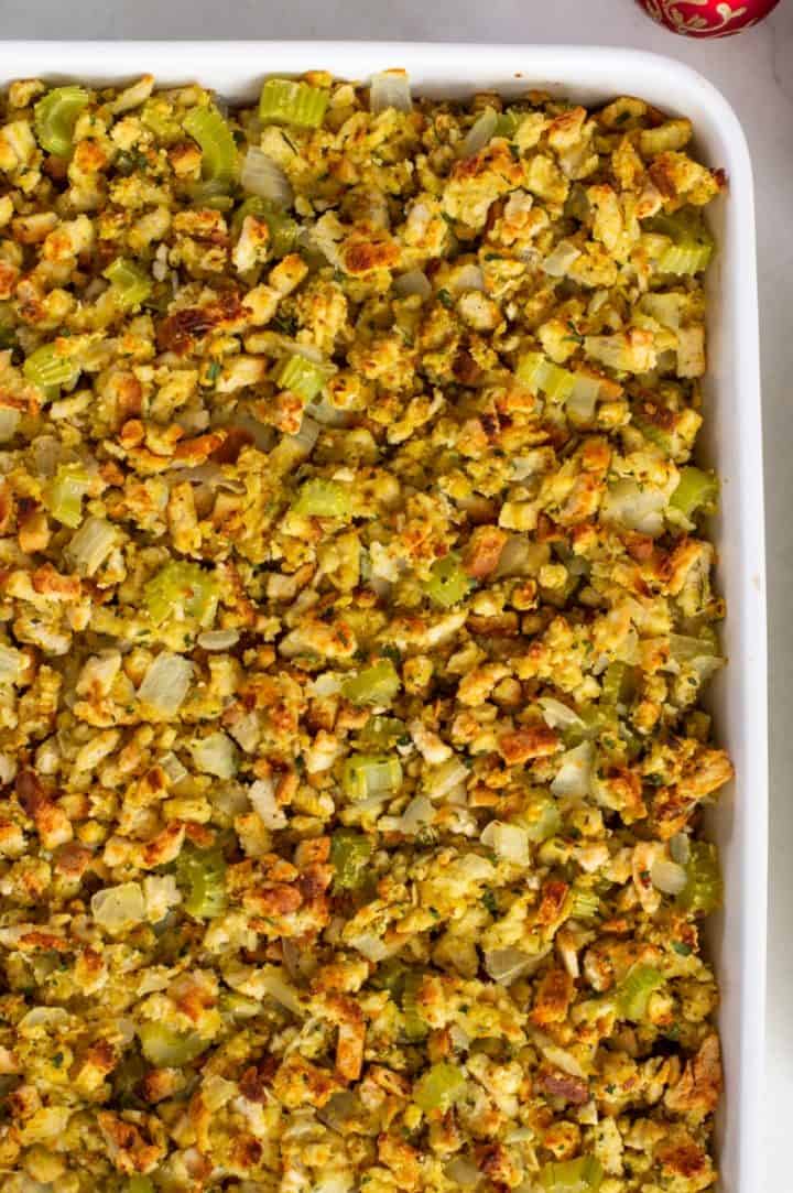 Relleno para Pavo (Classic Bread Stuffing)