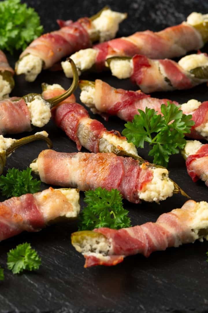 Jalapeño Poppers 7 Jalapeño Poppers side view