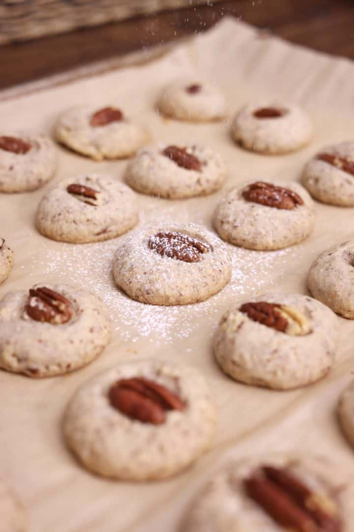 Polvorones Mexicanos side view