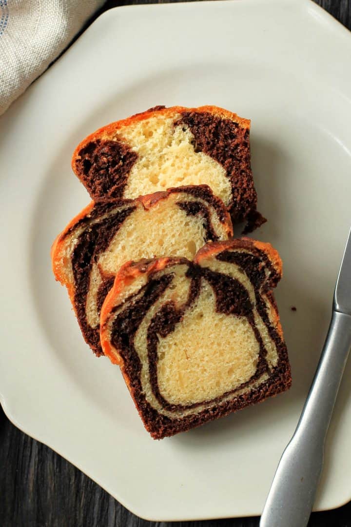 Panque Marmoleado 7 Marble Loaf Cake top view
