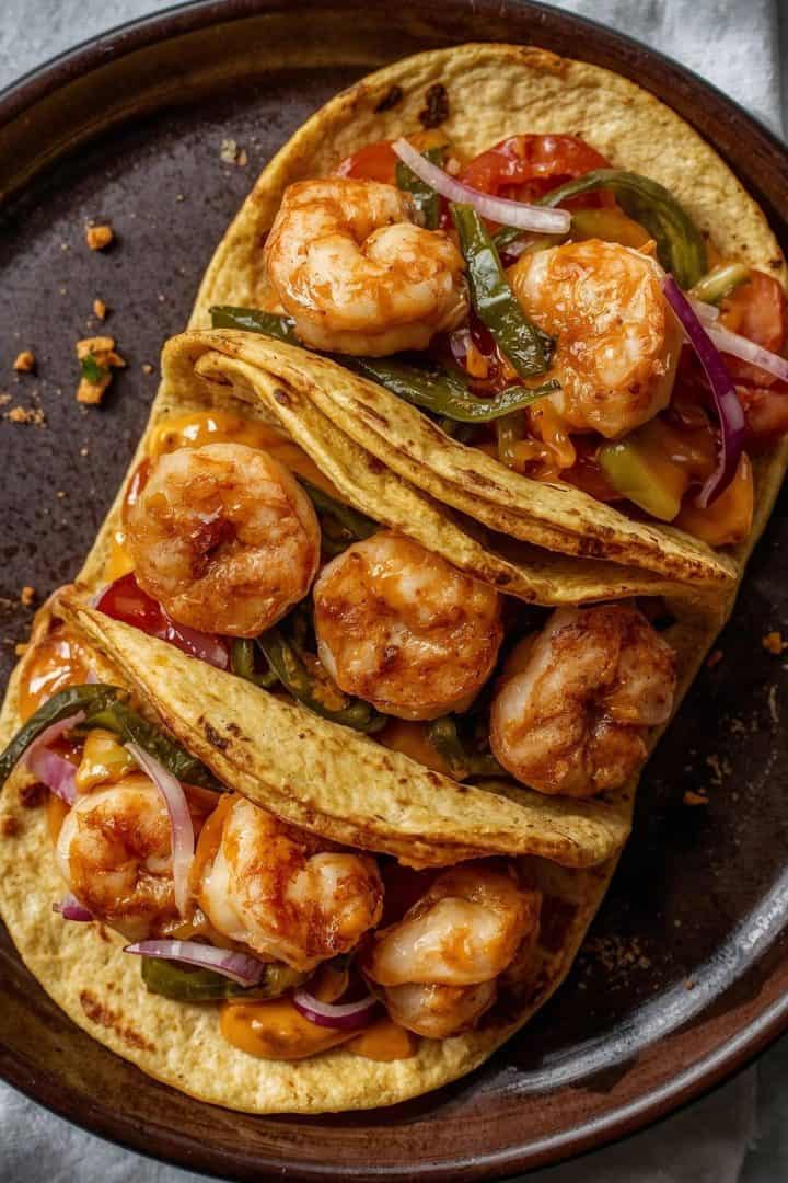 Tacos Gobernador al Chipotle close up top view