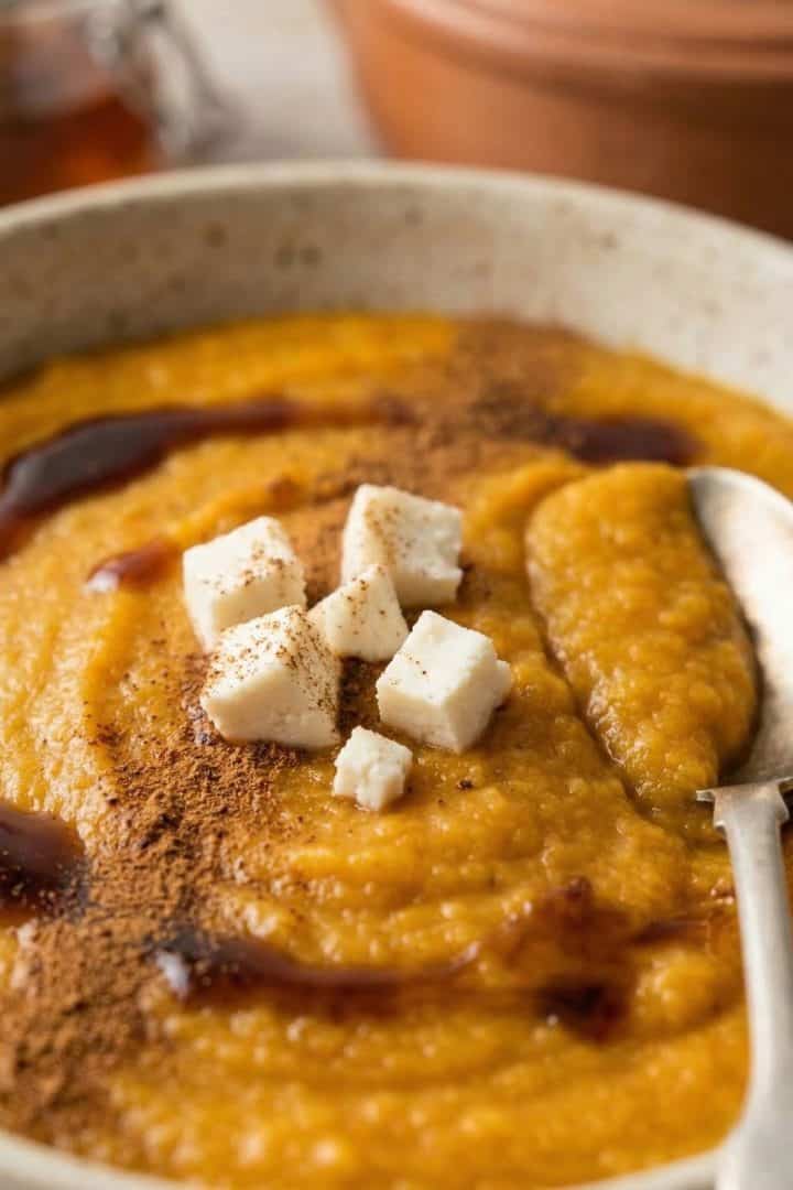 Kivevé dulce is a traditional Paraguayan pumpkin and cornmeal dish