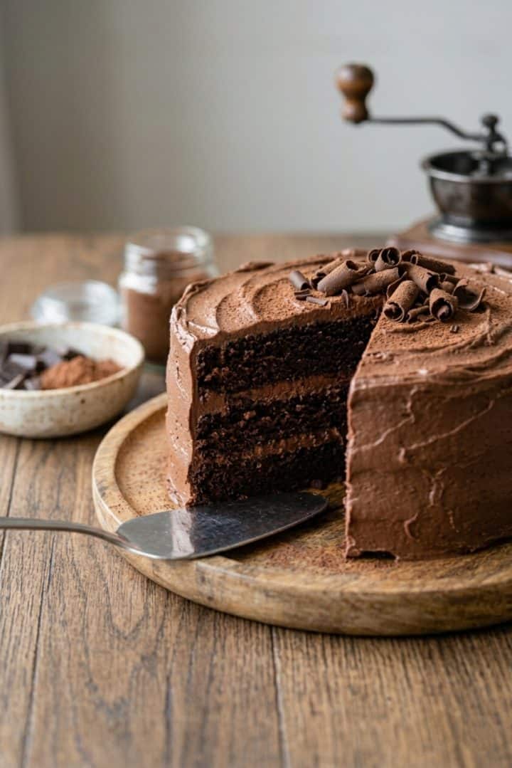 Chocolate Cake For Layering 7 Chocolate cake for layering profile view